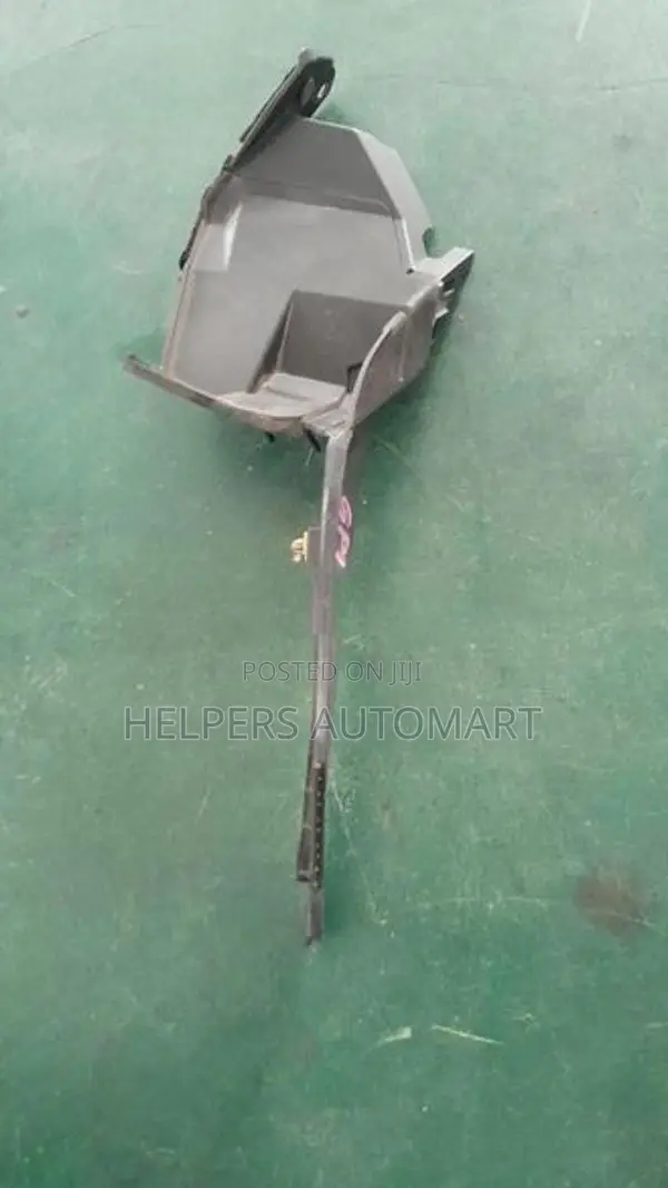 Honda Fit GP1 Wiper End