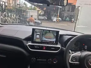 Toyota Raize Z apple play 4way 2026