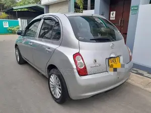 Nissan March 2007