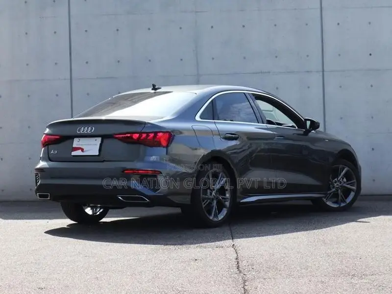 Audi A3 SEDAN 30 TFSI S-Line 2024