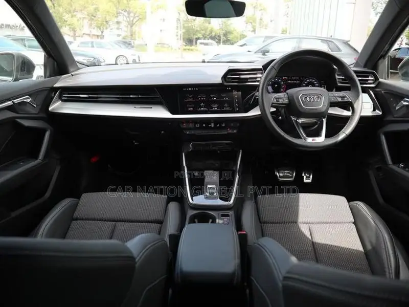 Audi A3 SEDAN 30 TFSI S-Line 2024