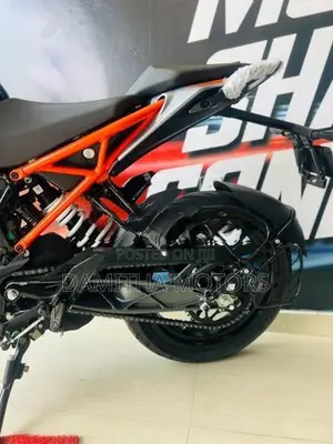 KTM Duke 160 2026