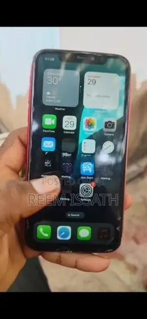 Apple iPhone 11 (Used)