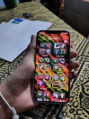 Apple iPhone 12 (Used)