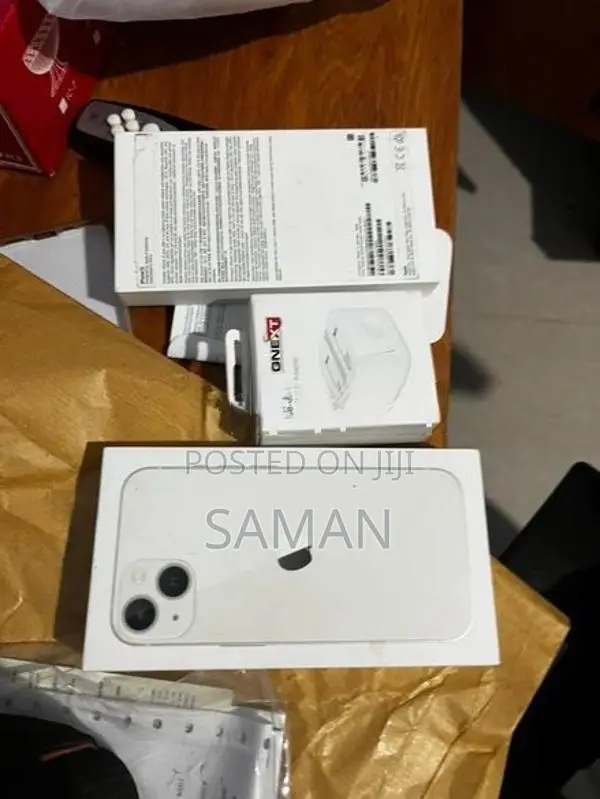 Apple iPhone 13 (Used)