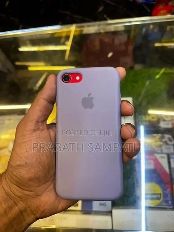 Apple iPhone 7 128GB (Used)