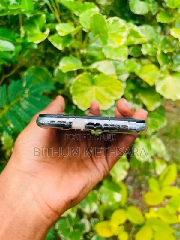Apple iPhone 11 Pro (Used)