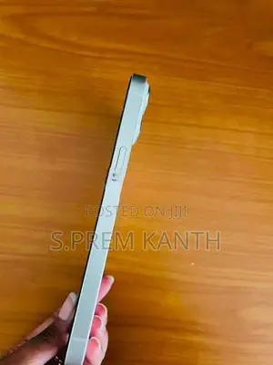 Apple iPhone 14 (Used)