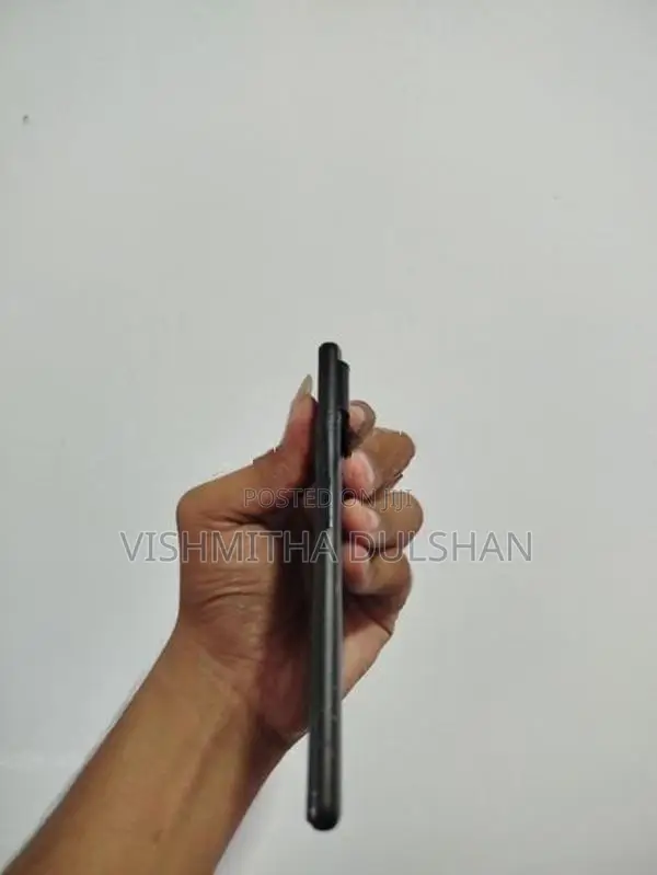Google Pixel 6 (Used)