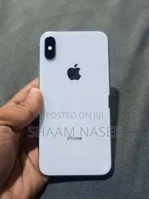 Apple iPhone XS (Used)