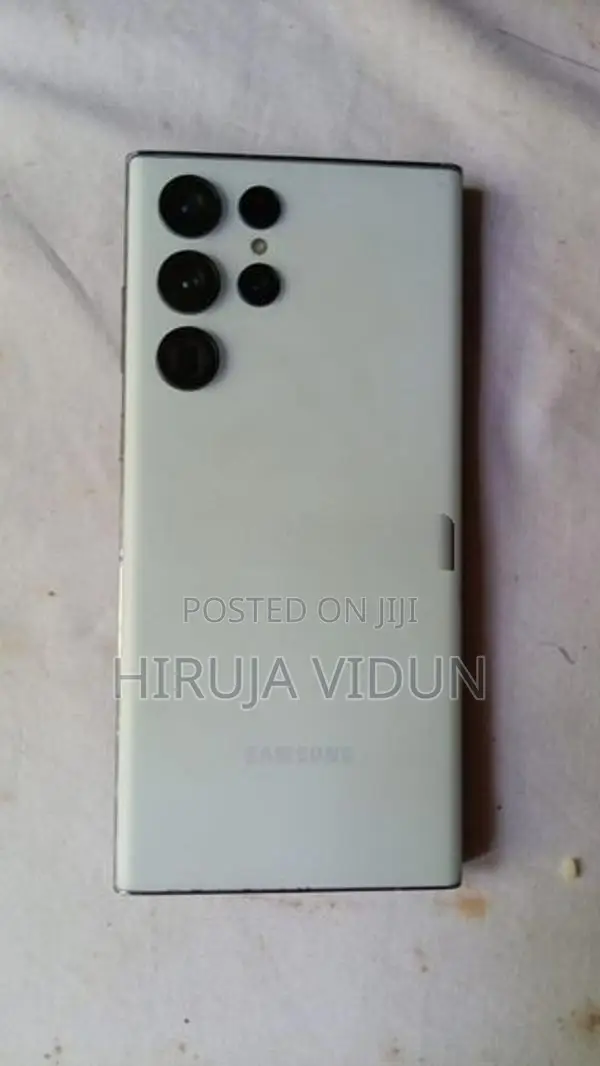Samsung Galaxy S22 Ultra (Used)
