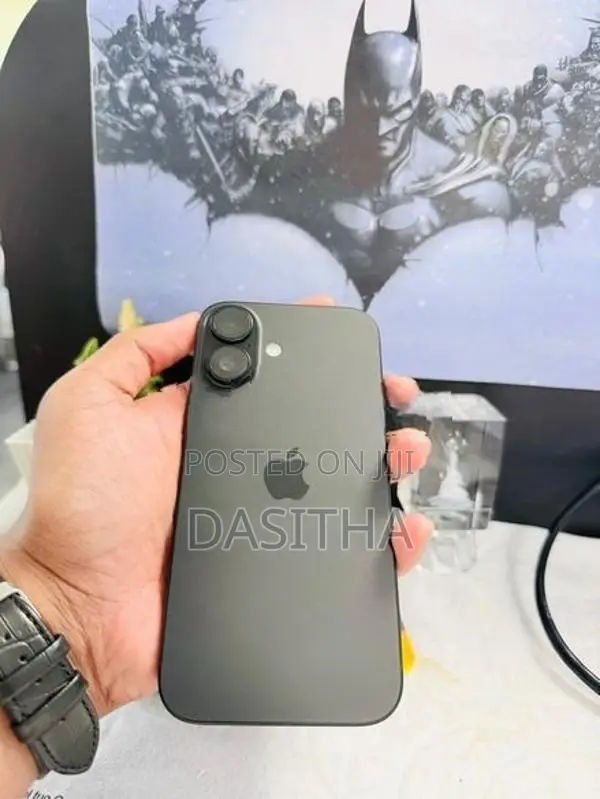 Apple iPhone 16 128GB (Used)