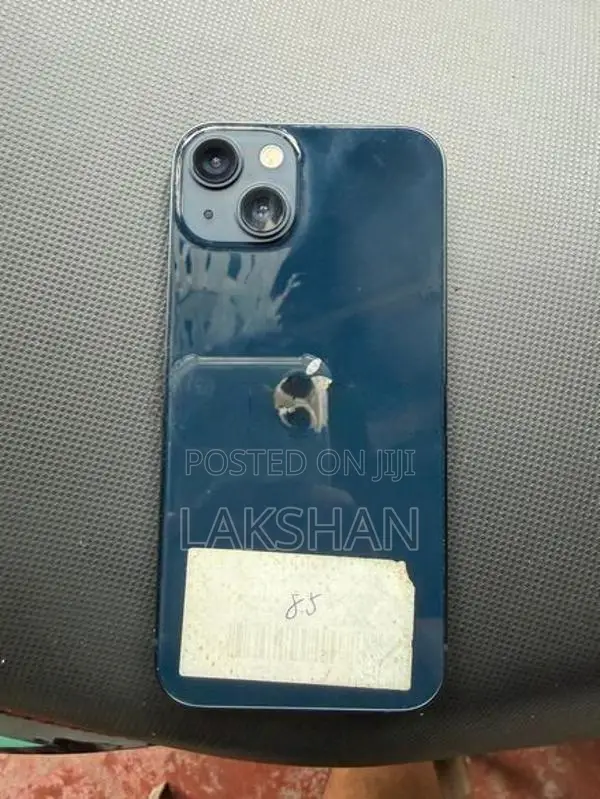 Apple iPhone 13 (Used)