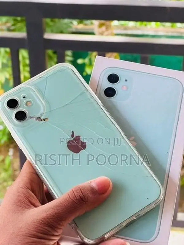 Apple iPhone 11 128GB (Used)