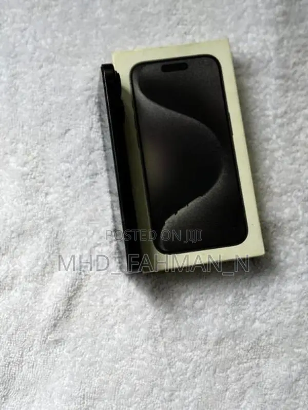 Apple iPhone 15 Pro (Used)