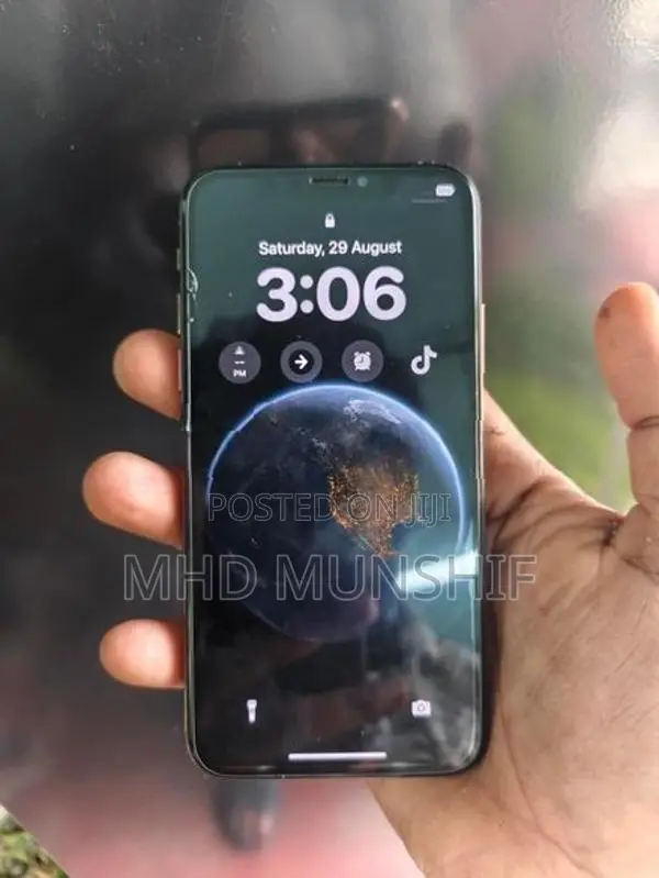 Apple iPhone XS 256 (Used)