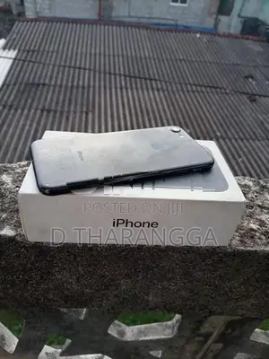 Apple iPhone 7 (Used)