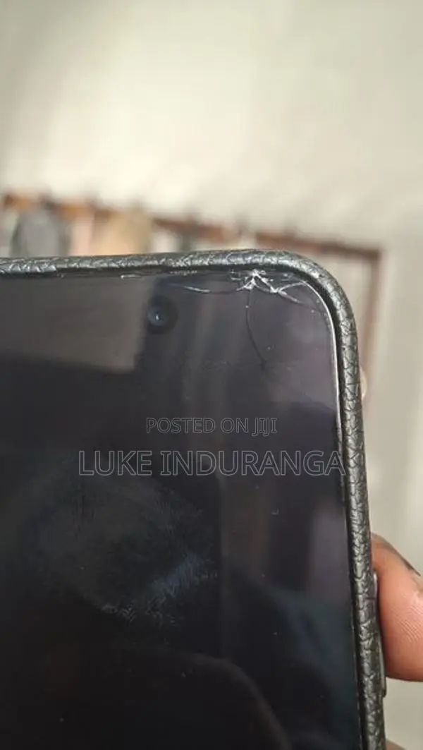 Apple iPhone 15 Pro (Used)