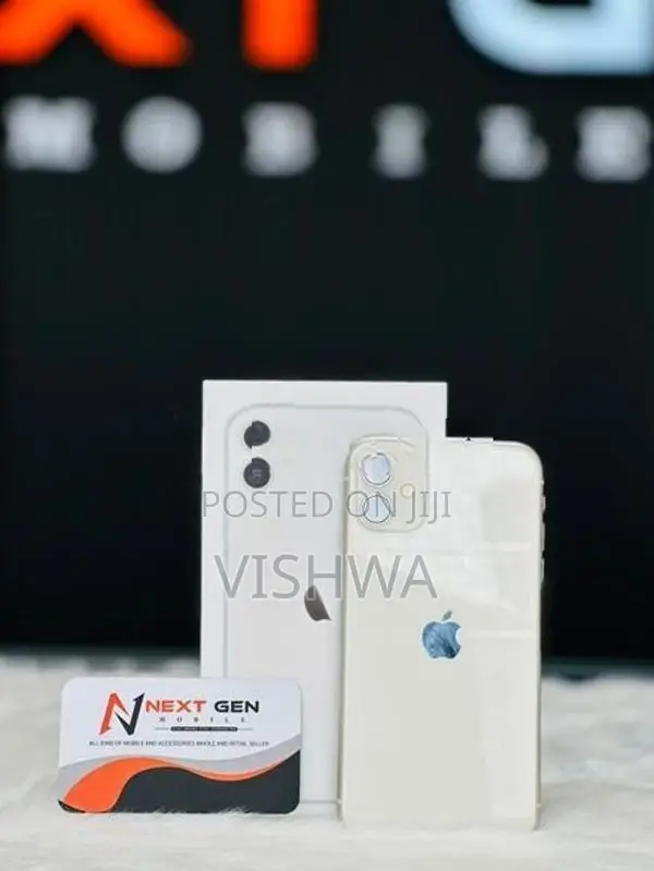 Apple iPhone 11 White (Used)
