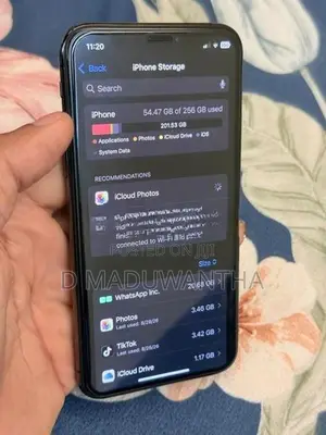 Apple iPhone XS (Used)