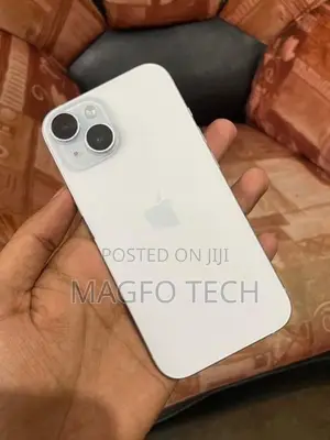 Apple iPhone 15 (Used)
