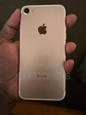 Apple iPhone 7 128GB (Used)