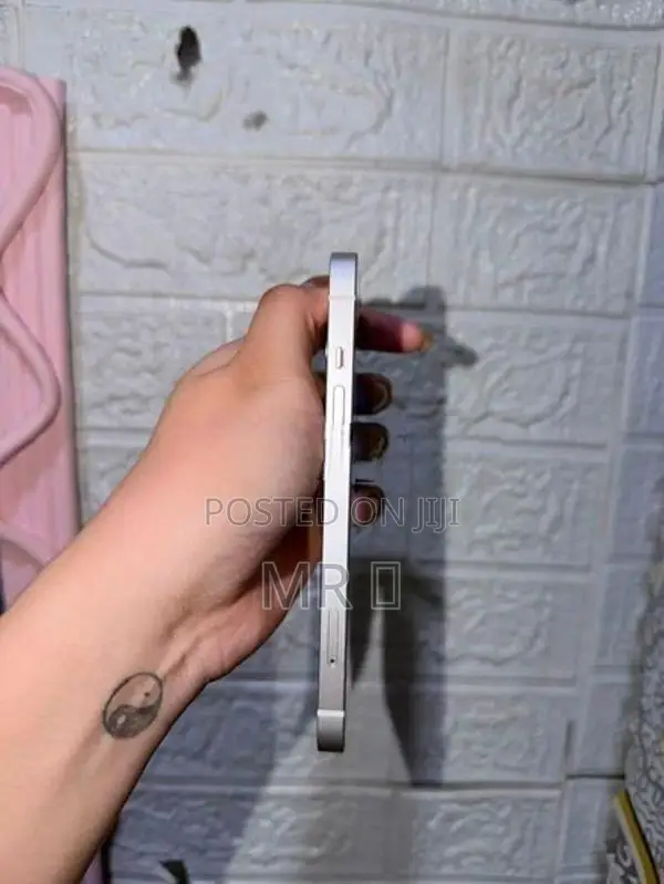 Apple iPhone 14 128gb (Used)
