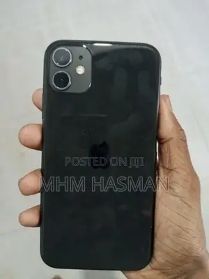 Apple iPhone 11 (Used)