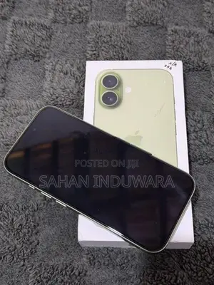 Apple iPhone 17 (Used)