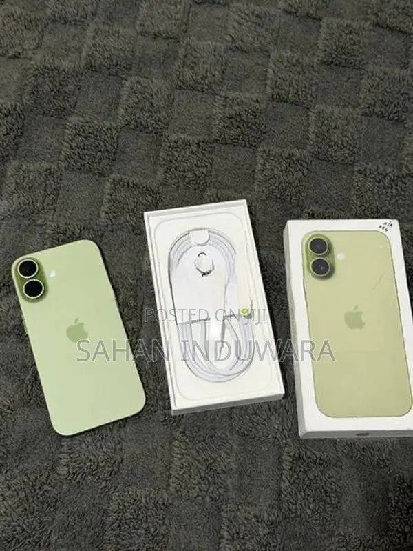 Apple iPhone 17 (Used)