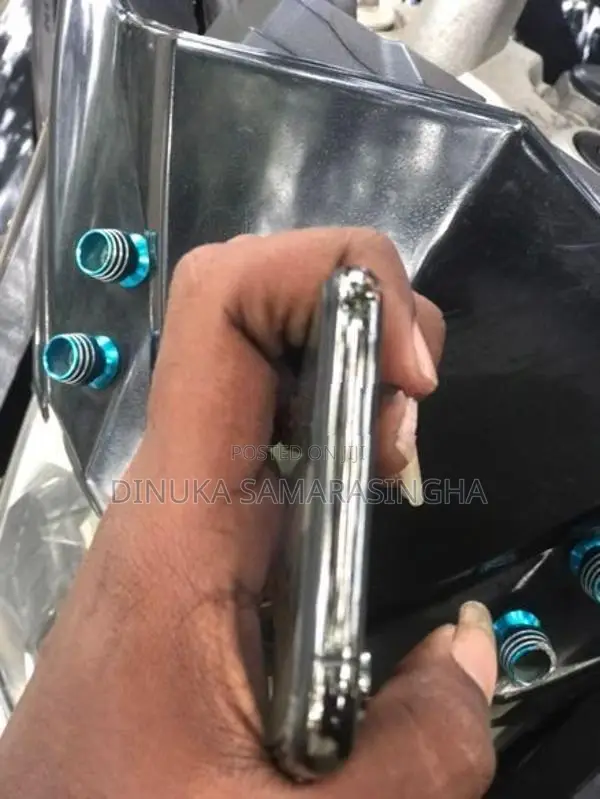 Apple iPhone XS (Used)