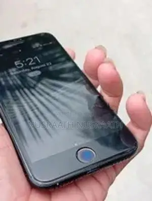 Apple iPhone 7 (Used)