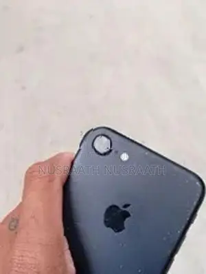Apple iPhone 7 (Used)
