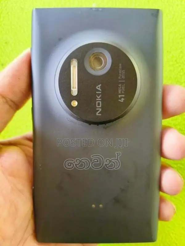 Nokia Lumia (Used)