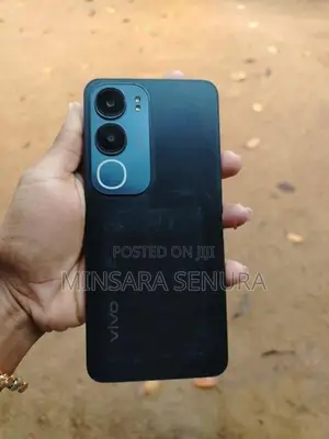Vivo Y19 128GB (Used)