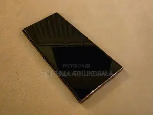Samsung Galaxy S22 Ultra (Used)