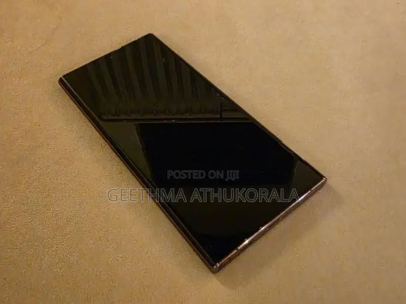Samsung Galaxy S22 Ultra (Used)