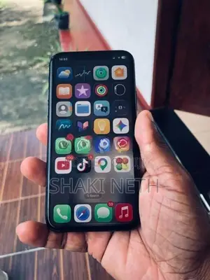 Apple iPhone 11 Pro 256GB (Used)
