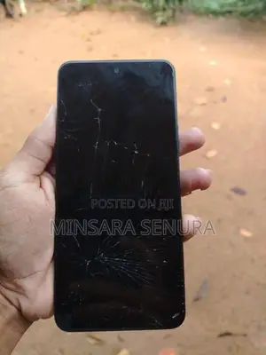 Vivo Y19 128GB (Used)