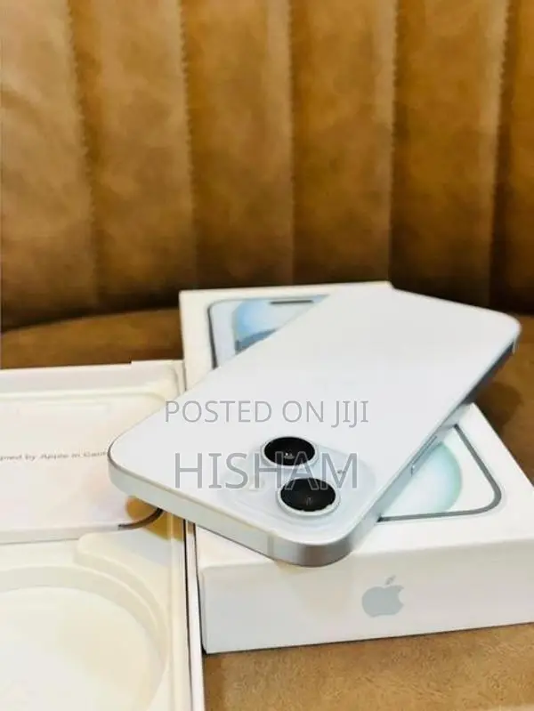 Apple iPhone 15 128GB (Used)