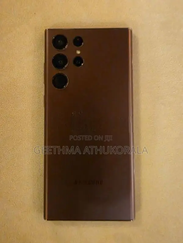 Samsung Galaxy S22 Ultra (Used)