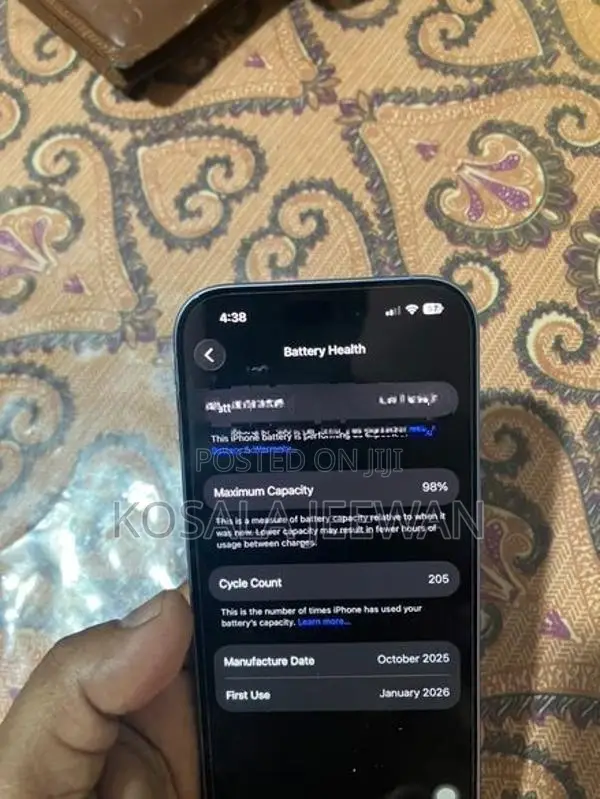 Apple iPhone 17 (Used)