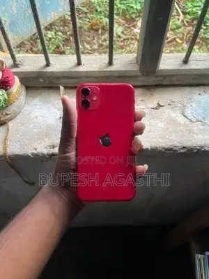 Apple iPhone 11 128gb (Used)