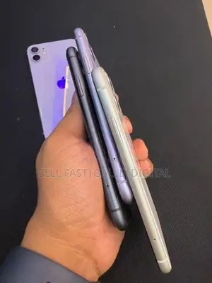 Apple iPhone 11 (Used)