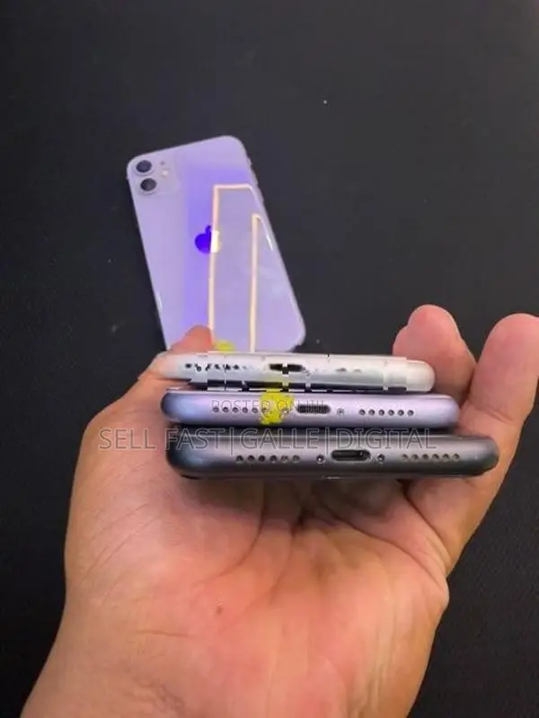 Apple iPhone 11 (Used)