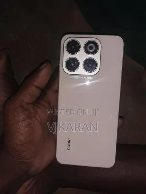 ZTE nubia v70 (Used)