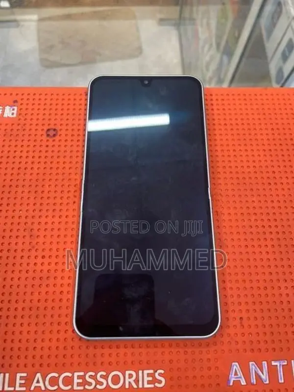 Samsung Galaxy A17 (Used)