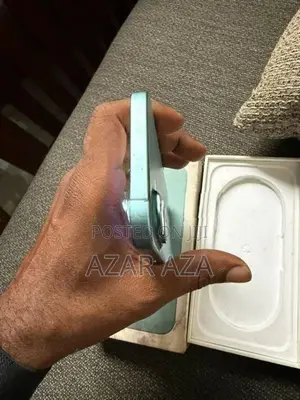 Apple iPhone 16 128 (Used)