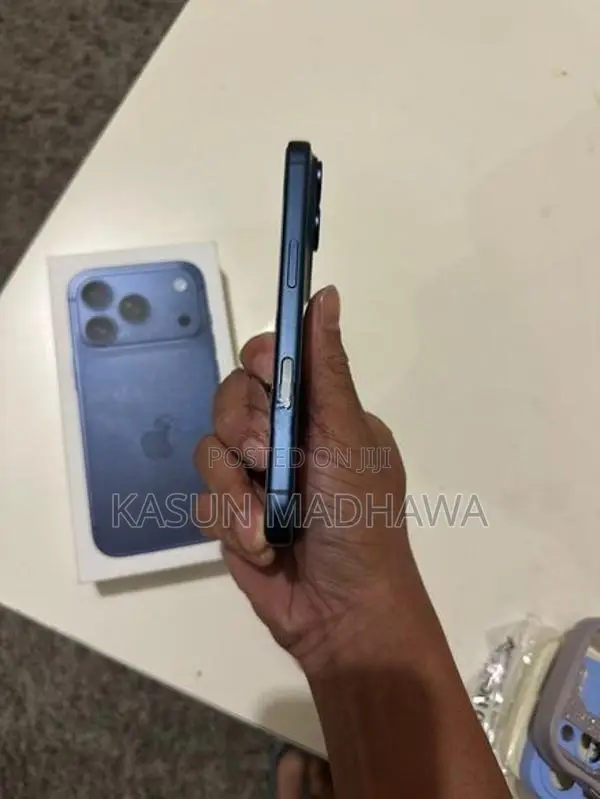 Apple iPhone 17 Pro (Used)