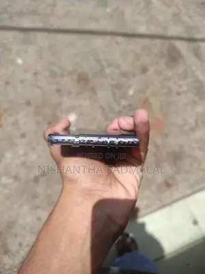 Apple iPhone X (Used)